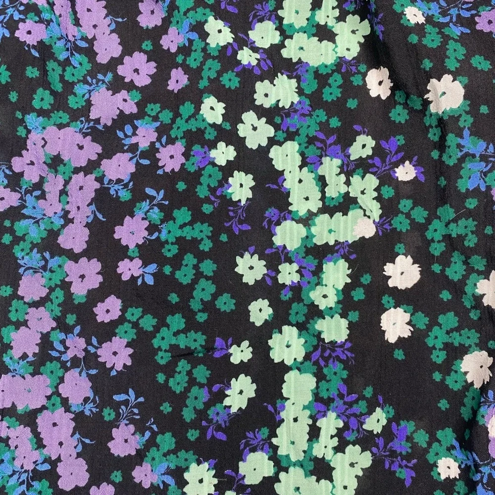 LOFT Floral Print Puff Sleeve Shirred Yoke Top Model Blend Sz Lg Like New